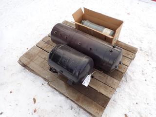 (1) 8.0 Gal And (1) MCM 150PSI Air Tanks c/w Bendix AD-2 Air Dryer **LOCATED IN EDMONTON**