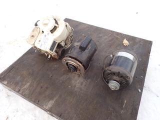 (2) Electric Motors c/w Briggs & Stratton 3.5hp Gas Engine *Note: Engine Turns Over, Does Not Start* **LOCATED IN EDMONTON**