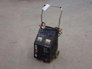 Solar 1670 6/12/24V 60/40/30A Battery Charger/Tester w/ 225/160A Engine Starter