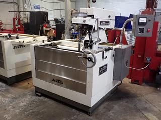 Sunnen CK-10 208V 3-Phase Cylinder King Honing Machine w/ 1-15 Dwell, Standard Honing Head, Stone Holders, CK-3355A Stone Inserter, CK-3155A Setting Gauge And Manual Dwell System. SN 1060
