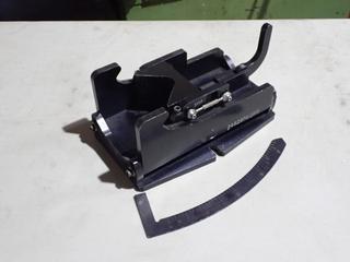 6in Piston Vise