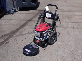 Simpson MS60805 3000 PSI 2.4 GPM Pressure Washer w/ Honda GCV 160 Gas Engine, Hose And Wand c/w Simpson 15in Surface Cleaner