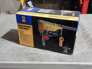Unused Powerfist 8041840 440lb 110V Cable Hoist