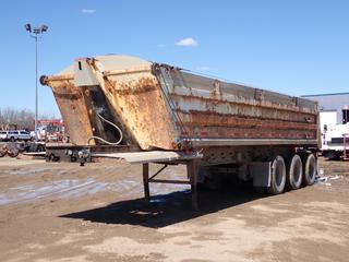 2012 Centerline 31ft Tri/A End Dump Trailer c/w 45,000kg GVWR, 15,000kg GAWR And 11R24.5 Tires. VIN 2C9DS3533CC181540  **LOCATED IN COLD LAKE, AB**