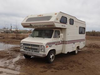 1985 Chevrolet Chevy Van 30 Glendale  CMH 200 13ft Motorhome c/w V8, A/T, 4370kg GVWR And 8.00R16.5 Tires. Showing 110,477kms. VIN 2GBGG31M6F4152605 *Note: Does Not Start, Running Condition Unknown, Windshield Cracked, Buyer Responsible For Removal* **LOCATED AT LOT 2 AB-69, FORT MCMURRAY, AB**