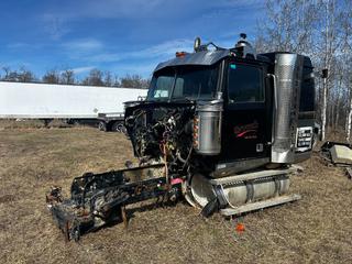 Western Star Cab and Sleeper C/w Piping, Parts and Fuel Tanks *Note: Buyer Responsible For Removal* **LOCATED IN COLD LAKE, AB**