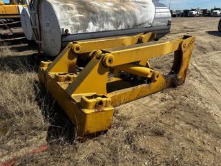 CAT MS Ripper C/w To Fit D7 Crawler Tractor **LOCATED IN COLD LAKE, AB**