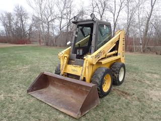 Gehl 4625SX Skid Steer Loader C/w Q/C Coupler, Dig Bucket, Clean Up Bucket, Canopy And 10-16.5NHS Tires. Showing 2646hrs. **LOCATED IN EDMONTON** 
