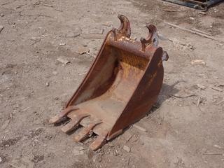 Brandt 18in Excavator Bucket To Fit JD 50D. SN 103493 **LOCATED @ 1 SUNSET BOULEVARD, FORT MCMURRAY, AB**