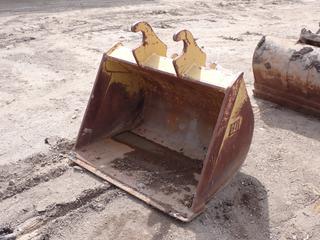 CAT 38in Excavator Clean Up Bucket **LOCATED @ 1 SUNSET BOULEVARD, FORT MCMURRAY, AB**