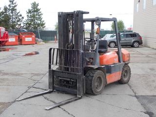 Toyota 52-6FG35 Forklift c/w V6 Vortec Gas Engine, 3-Stage Mast, Side Shift, 4ft Forks, 7000lb Cap. @ 185in Max Fork Height, 28X12.5-15 Front And 7.00-12NHS Rear Tires. Showing 2649hrs. SN 10143 **LOCATED @ Dave's Diesel Repair In Acheson, AB**