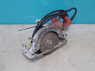 Milwaukee 120V 8 1/4in Heavy Duty Worm Gear Saw **LOCATED @ EDMONTON YARD**