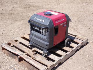 Honda EU3000is Inverter Generator w/ 120V AC And 12V DC **LOCATED @ EDMONTON YARD**