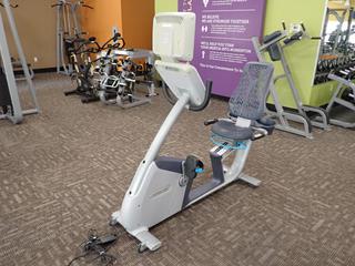 Precor RBK 800 Series Commercial Recumbent Bike. SN AXHGJ15150018