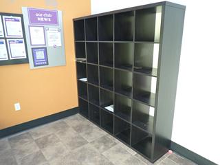 72in X 15 1/2in X 72in 25-Compartment Shelf