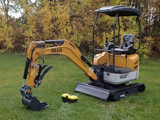 2026 SDLANCH SDLE20 Mini Excavator c/w Yanmar 3TNV74F-SPC 11.2kw Diesel Engine, Hyd Thumb, Canopy, Swing Away Boom, Pin On Bkt, Levelling Blade, Rubber Tracks  And Toolbox w/ Tools. Showing 0.3hrs. SN 05615A **Located @ Edmonton Yard**