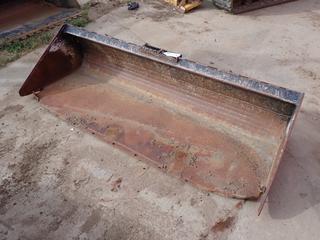 HLA SBLP84E0500 84in Skid Steer Bucket *Note: Corners Damaged* **Located Near Redwater, AB** 