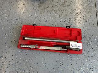 Snap-on 600B 3/4 IN Drive Adjustable Click-Type Torque Wrench, Approx. 100–600 FT-LB Range, c/w Extension Handle & Molded Carrying Case SN 60093