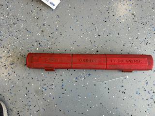 Snap-on TQFR250 Adjustable 1/2in Drive Click-Type Torque Wrench c/w Ratcheting Head, Chrome Finish & Molded Red Snap-on Carrying Case SN 1129