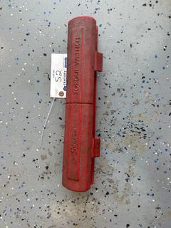 Snap-on QJR 2100 3/8 in Drive, Ratcheting Click-Type Torque Wrench Measuring Range Of 15 To 100 ft-lb