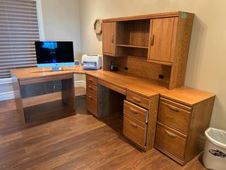 Large Oak Executive Office Workstation/Desk Set, Approx. 8 FT Main Desk Length, c/w Overhead Hutch w/ Storage Cabinets & Shelving, Multiple Pedestal Drawer Units, Side/Return Desk & Separate Computer/Printer Table w/ Keyboard Tray.