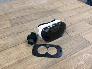 Lot of (4) VR-Esteem 3D Virtual Reality Glasses Smartphone Compatible