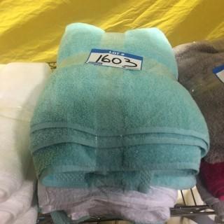 Assorted Towels 