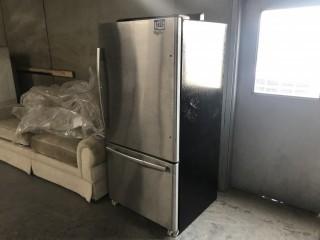 Whirlpool Model GB2FHDXWS07 22 cu.ft. Stainless Steel Refrigerator w/ Bottom Freezer & Ice Machine. 