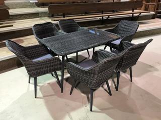 New 7 Piece Wicker Dining Set.