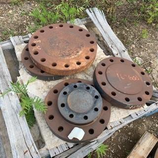 Qty Of Assorted Size Flanges