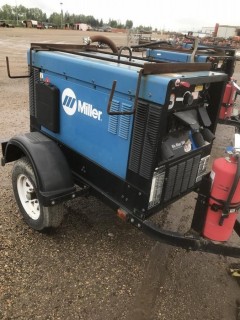 Miller Big Blue 300 S/A Welder C/w Perkins 3 Cyl Diesel. Showing 6591 Hrs. SN LH280105E