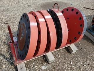 Qty Of Pipe Flanges C/w Rack