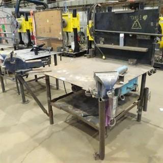 4' X 4' Welding Table C/w (2) Vises