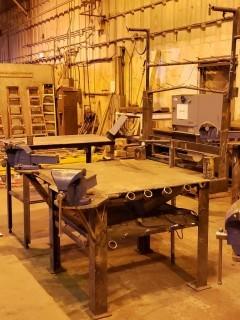 4' X 4' Welding Table C/w (2) Vises