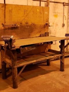 3' X 6' Welding Table C/w (2) Vises