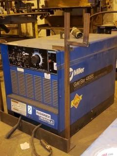 Miller Goldstar 400SS Power Source. SN KD489261