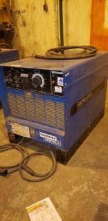 Memco DC-4-SS Power Source. SN KC323608