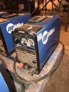 Miller CST 280 Welder. SN ME240191G