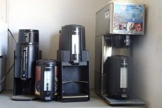 Newco Coffee Maker C/w (6) Carafes