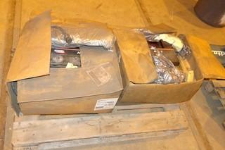 (2) New Lincoln NA-5 Automatic Controllers SN U1070403469 SN U1070403471