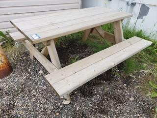 Picnic Table