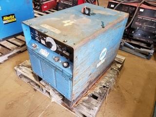 Miller SRH-444 SN JB486004 *Note: Needs Repairs*