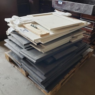 Qty Of Assorted Size Cabinet Doors