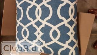 Bungalow Rose Alberts Damask Throw Pillow (BNGL1541_15419557_15419556)