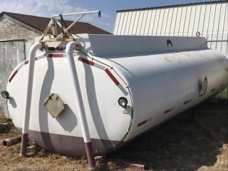 Selling Off-Site 2003 Wabash 100 BBL 3 Compartment 15,864 L Tank Body. Location: 339 Aquaduct Dr., Brooks, AB Call Tim For Further Information 403-968-9430. 