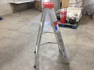 4' Step Ladder.