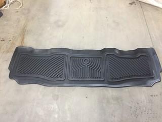 Black Floor Mat for Ford F150/F350.