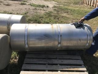 Selling Off-Site Freightliner 100 USG (370 Litre) Diesel Saddle Tank. Location: 339 Aquaduct Dr., Brooks, AB Call Tim For Further Information 403-968-9430. 