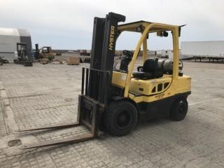 2007 Hyster H70FT 7,000 LB Forklift c/w LPG, 3 Stage Mast w/Side Shift. Showing 13,587 Hours. S/N L177B19838E.