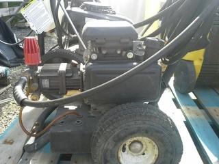 5 HP Gas Pressure Washer W/Wand. 